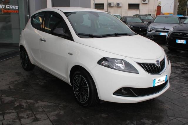 Lancia Ypsilon III 1.0 hybrid Gold s&s 70cv Con CarPlay