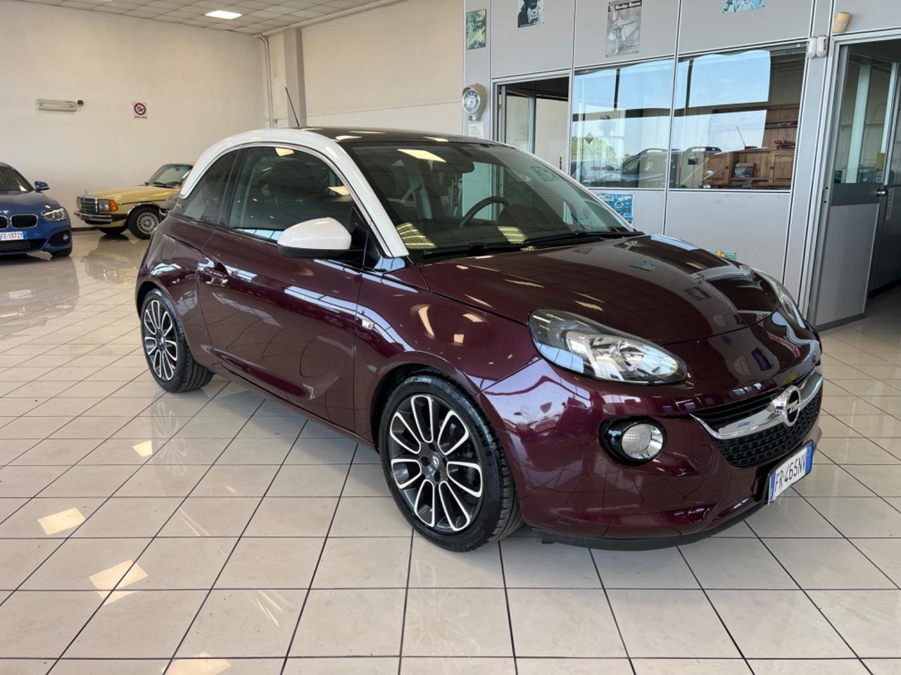 Opel Adam 1.2 70 CV Glam