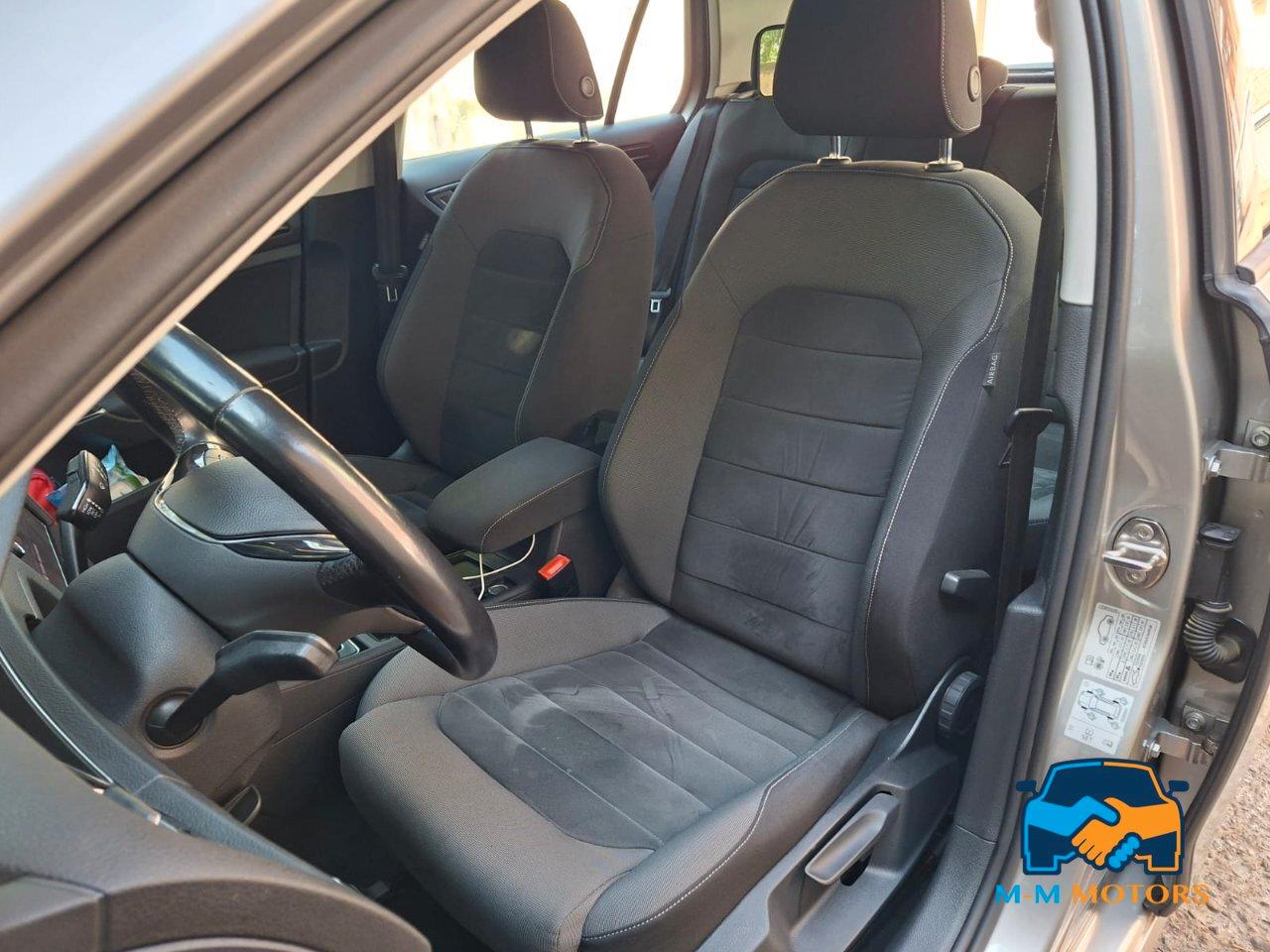 Volkswagen Golf 5 Porte Golf 5p 1.6 tdi Highline 115cv