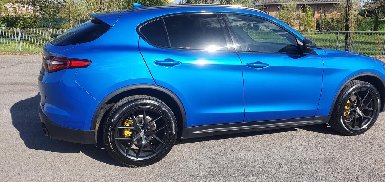 Alfa Romeo Stelvio 2.2 Turbodiesel 190 CV AT8 Q4 B