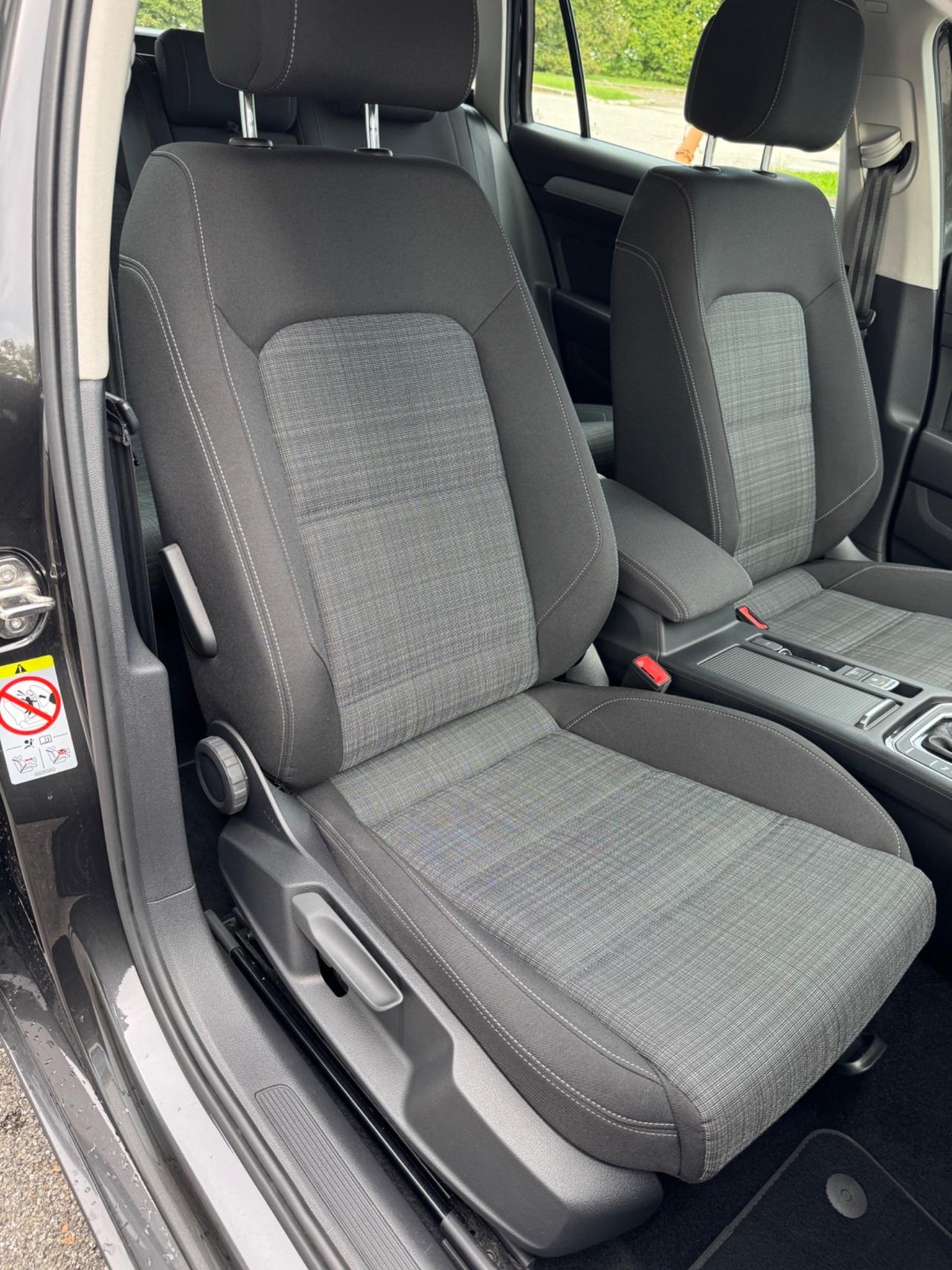 Volkswagen Passat Variant 2.0 TDI SCR 122 CV EVO DSG Business
