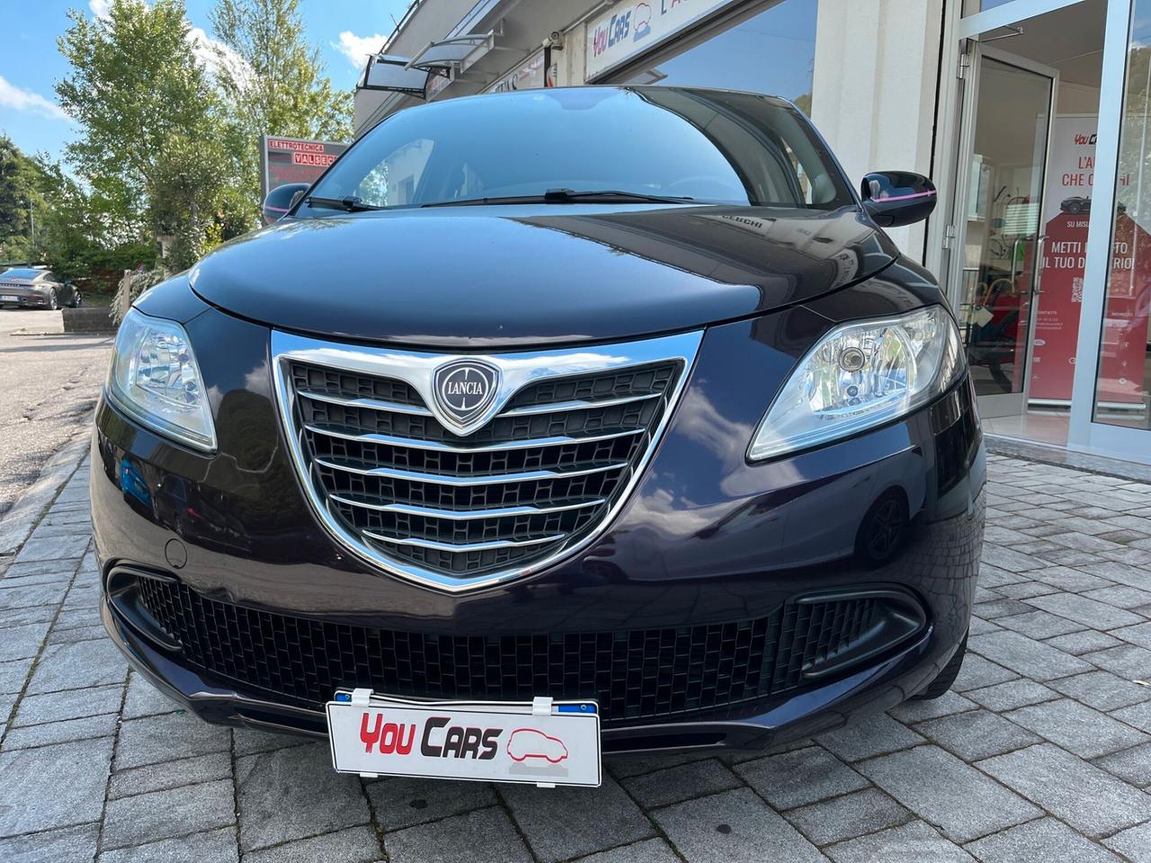 Lancia Ypsilon 1.2 69 CV 5 porte Elefantino