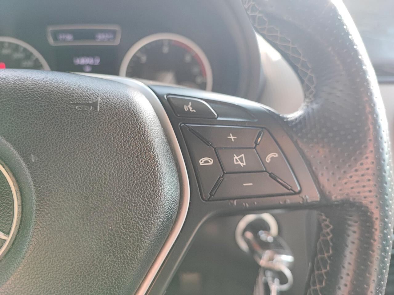 Mercedes-benz B 180 CDI BlueEFFICIENCY Premium