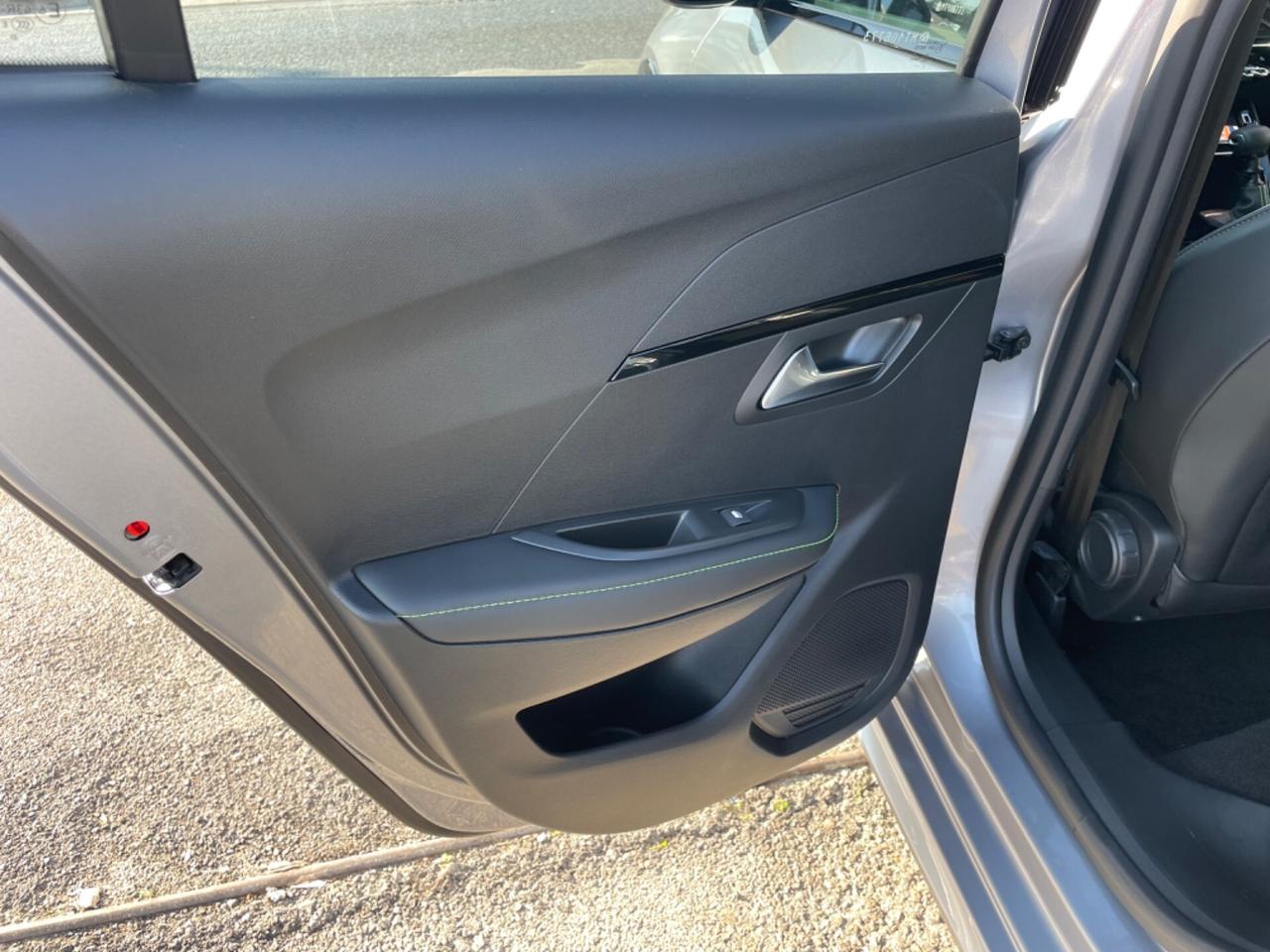 PEUGEOT 208 GT 1.2 BENZINA 100 (CV) 2021