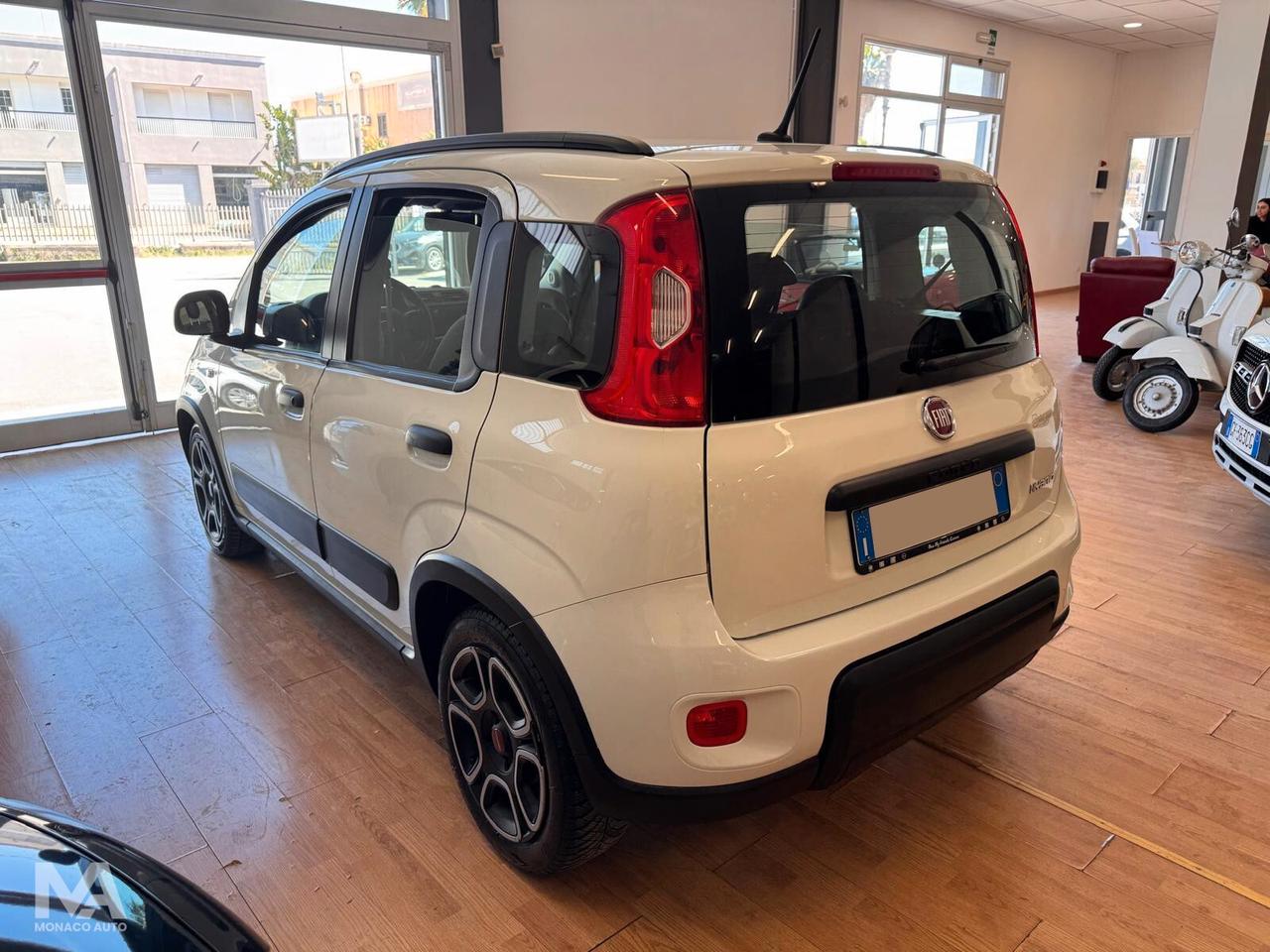 Fiat Panda Cross 1.0 70cv FireFly S&S Hybrid 2022