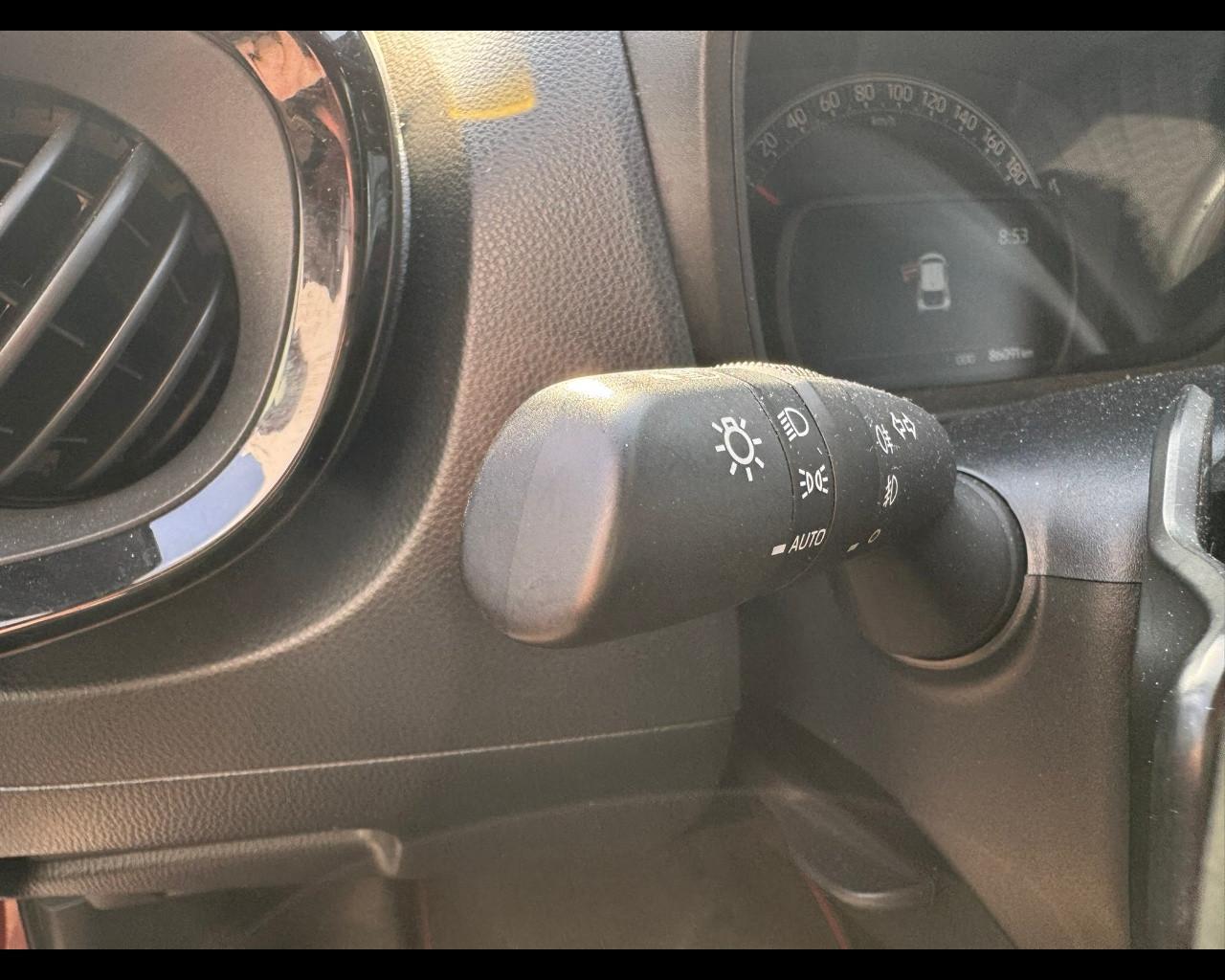 TOYOTA Aygo X - Aygo X 1.0 VVT-i 72 CV 5 porte Lounge S-CVT