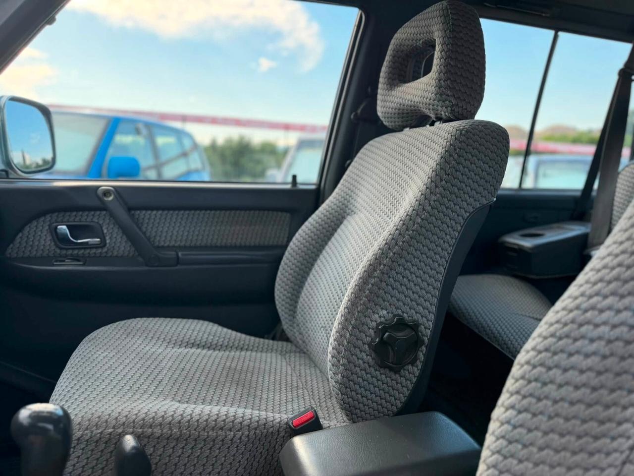 Mitsubishi Pajero 2.5 TDI Metal-top GLS Target con gancio di traino Ellebi