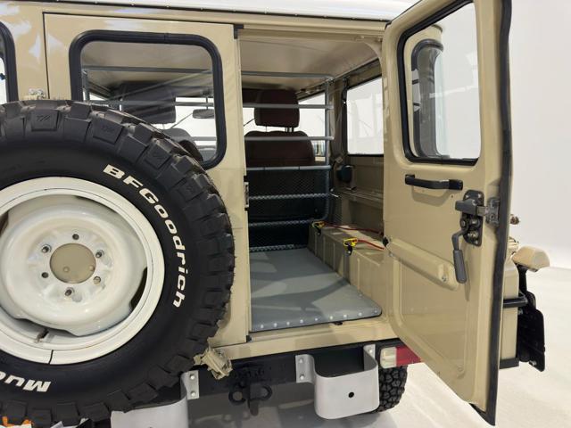 TOYOTA Land Cruiser 3.4 turbodiesel BJ42