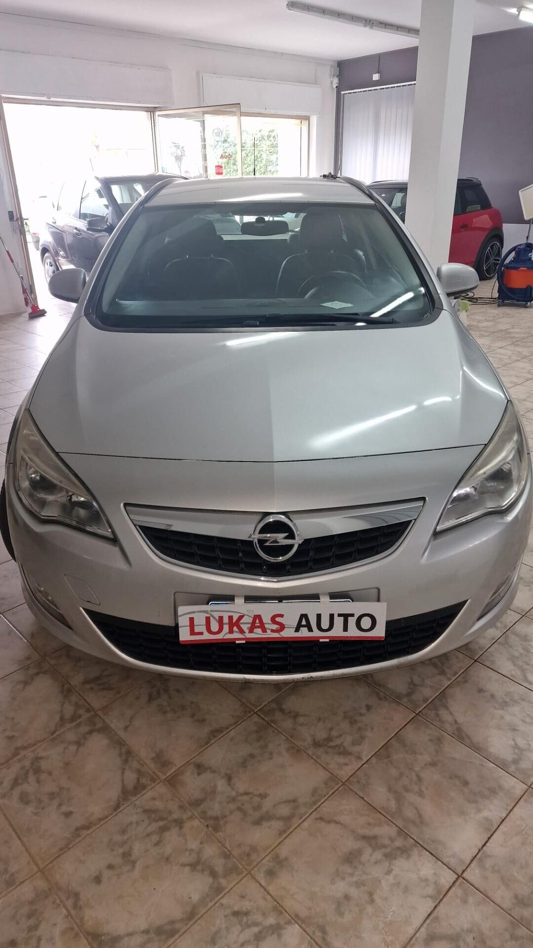 Opel Astra 1.7 CDTI 125CV 5 porte Cosmo