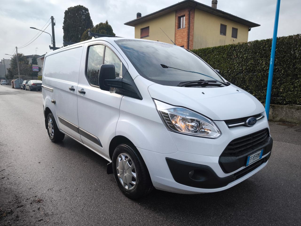 FORD CUSTOM 2,2 TDCI-2016- OK NEOPATENTATI