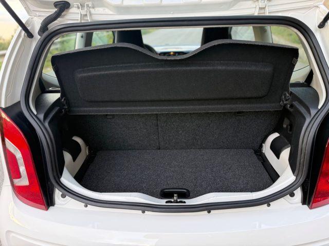 VOLKSWAGEN up! 1.0 75 CV 3 porte high up!