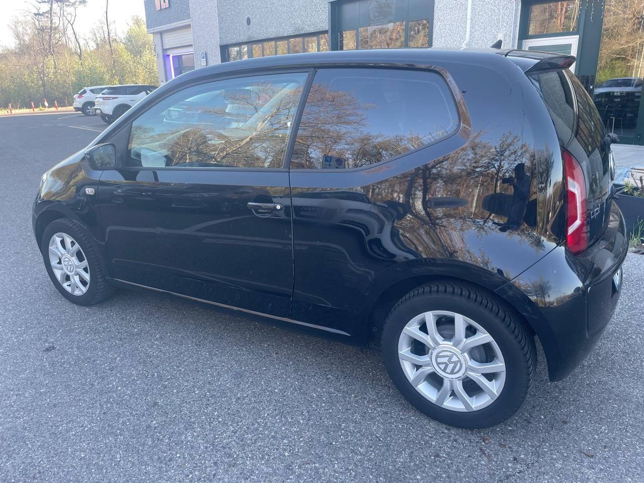 Volkswagen up! 1.0 75 CV 3p.*Neopatentati *Carchi*