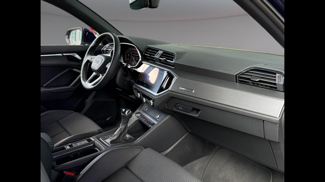 AUDI Q3 I 2019 Sportback - Q3 Sportback 35 2.0 tdi S line edition s-tronic