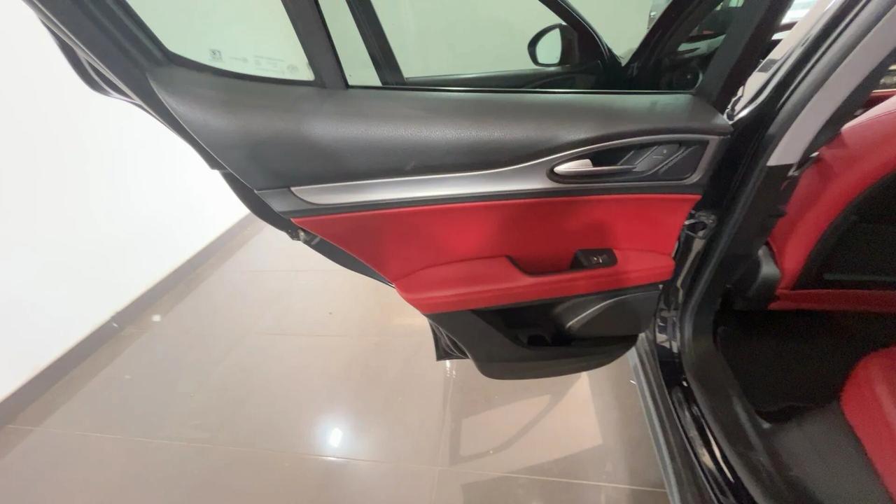 Alfa Romeo Stelvio 2.2 Turbodiesel 210 CV AT8 Q4 Executive