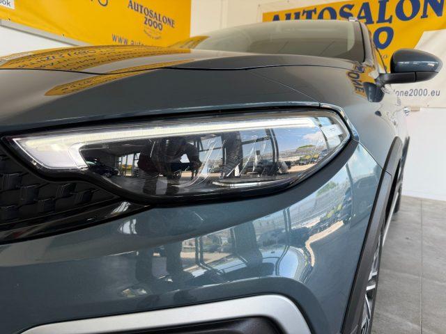 FIAT Tipo 1.5 Hybrid DCT 5 porte Cross NEOPATENTATI