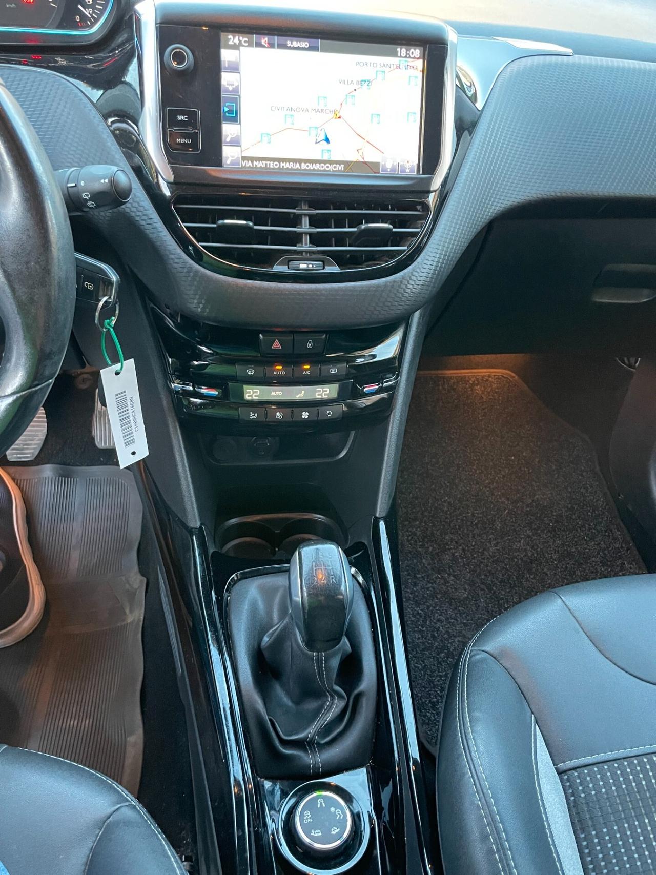 Peugeot 2008 BlueHDi 100 Allure