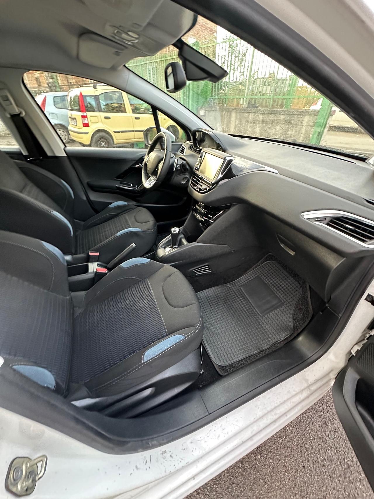 Peugeot 208 1.2 e-VTi 82 CV Stop&Start ETG5 5 porte Allure