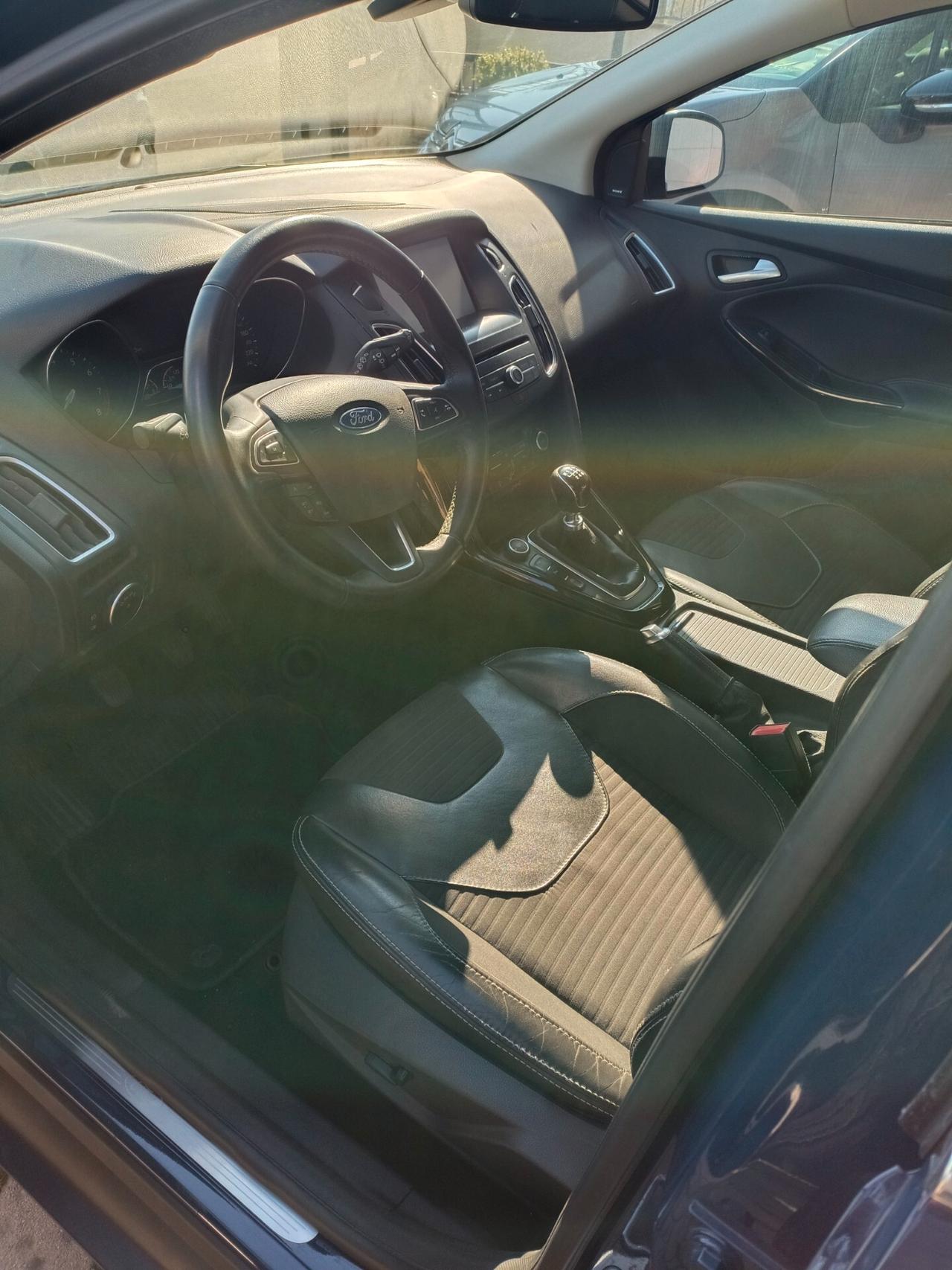 Ford Focus 1.0 EcoBoost 125 CV Start&Stop Titanium