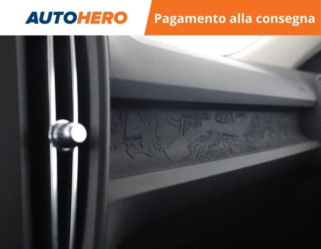 VOLVO XC40 T3 Geartronic Momentum Core