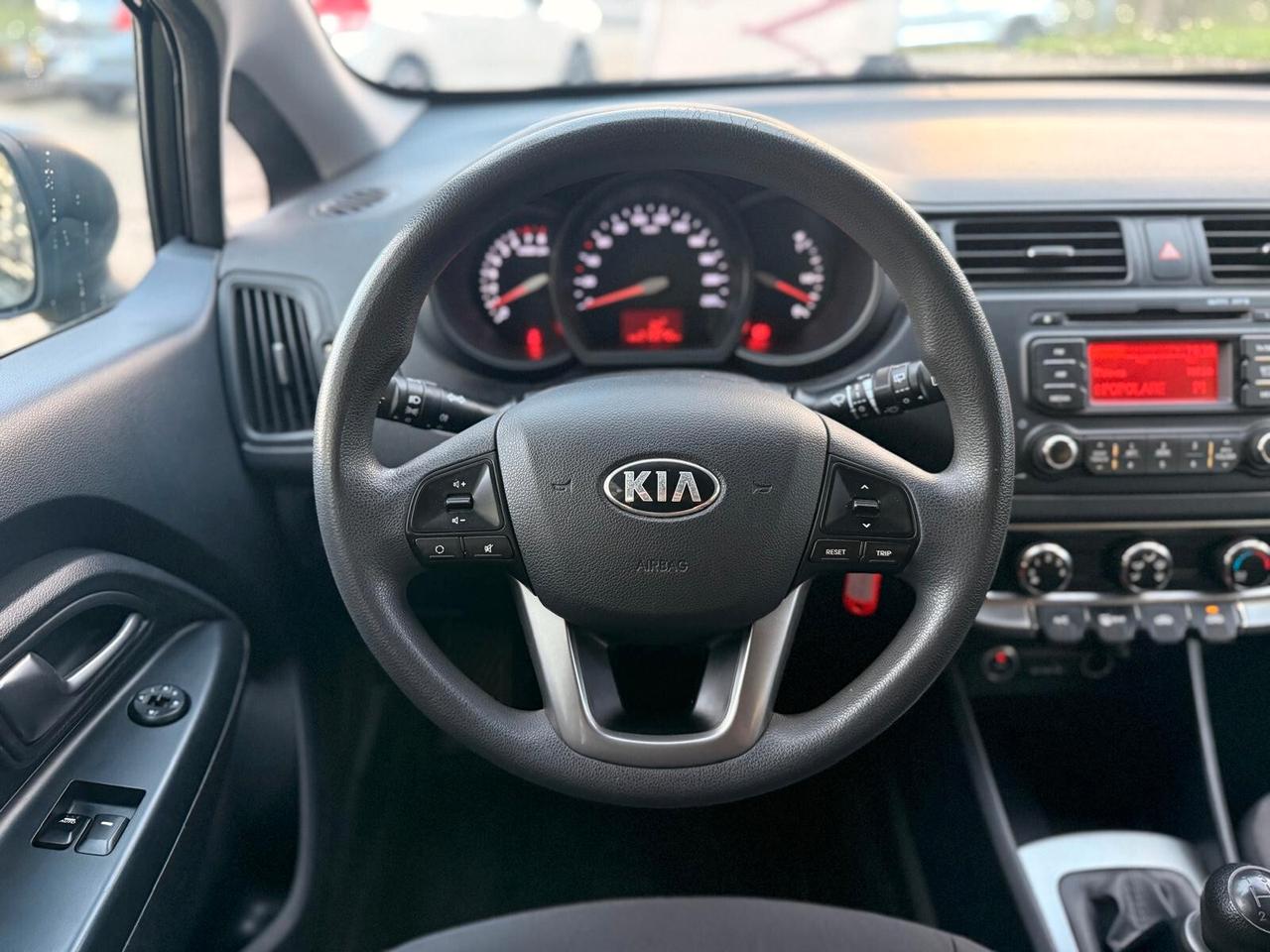 Kia Rio 1.2. GPL NOLEGGIO 35€ AL GIORNO