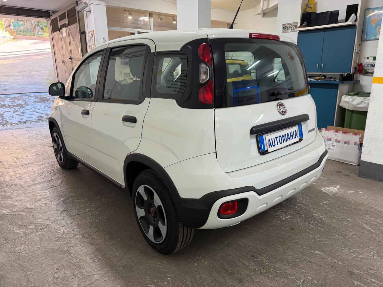 Fiat Panda 1.0 FireFly S&S Hybrid City Cross