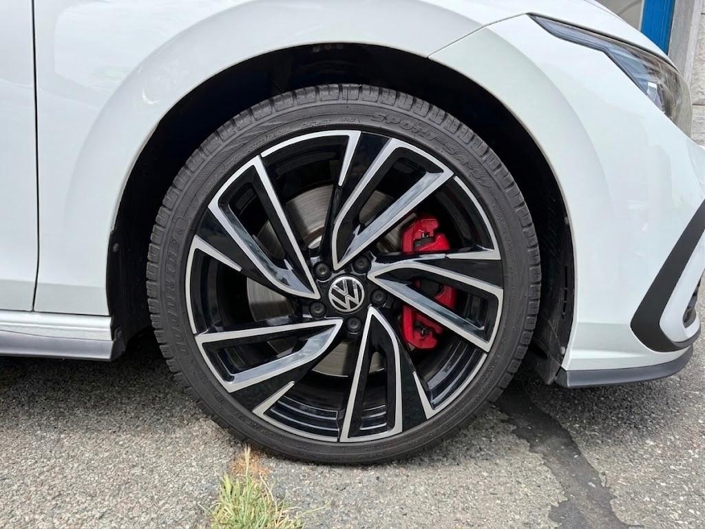Volkswagen Golf GTI 2.0 TSI PERFORMANCE