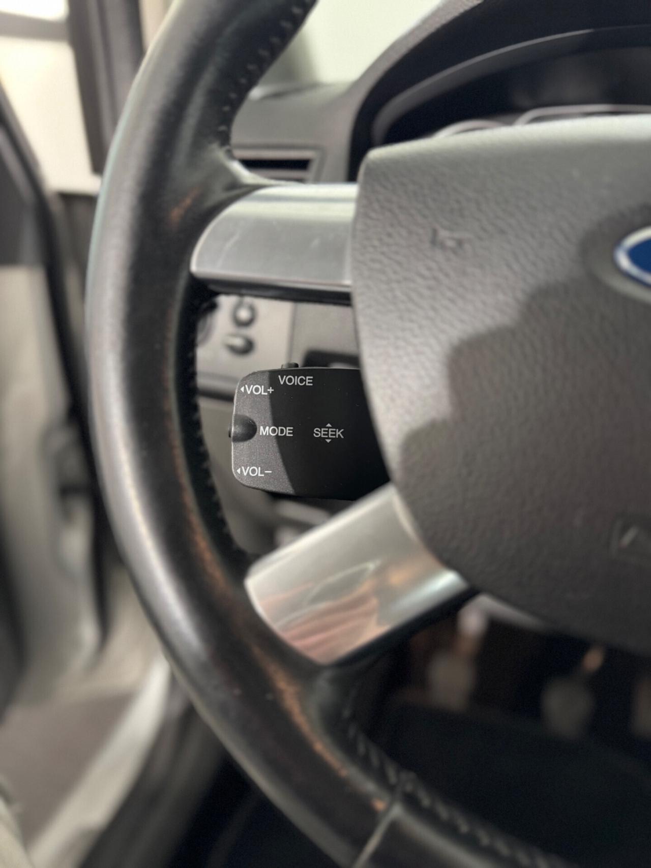 Ford C-Max 1.6 TDCi 90 CV Titanium