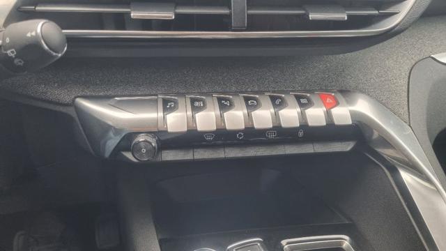 PEUGEOT 3008 BlueHDi 130 S&S aut Allure Pack