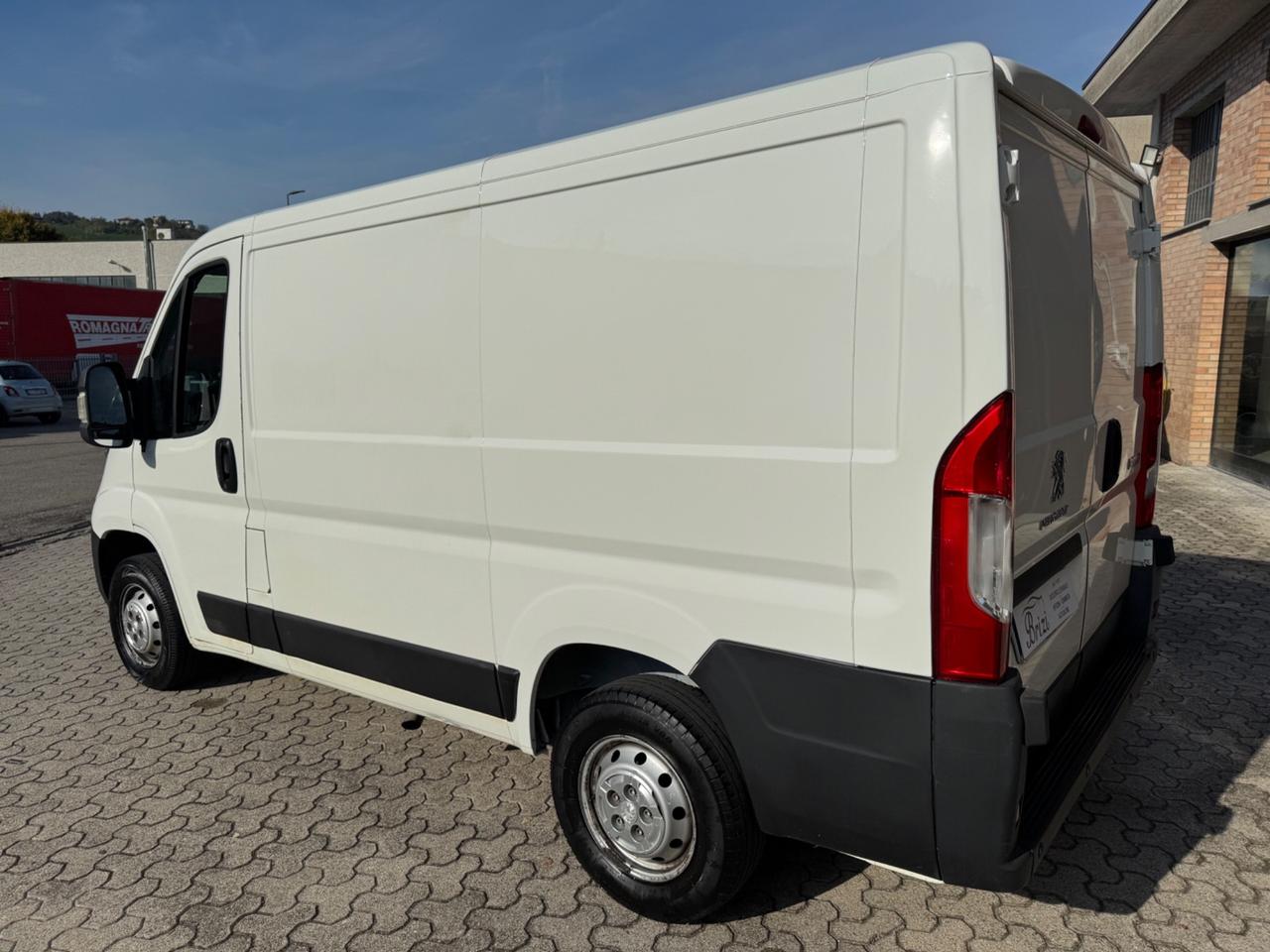Peugeot Boxer 328 2.2 BlueHDi 120 S&S PC-TN Furgone