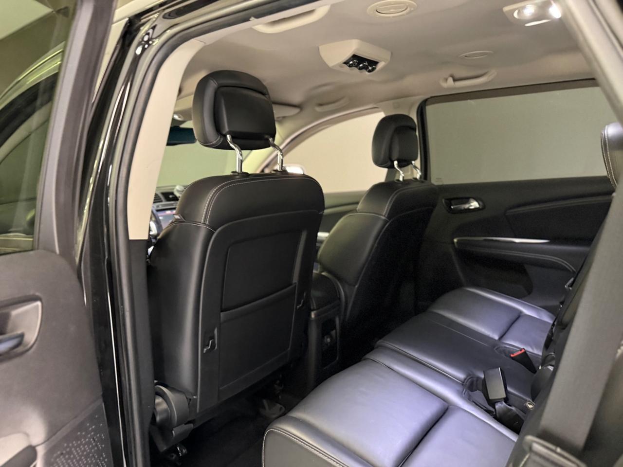 7 POSTI Fiat Freemont 2.0 Mjt 170 CV 4x4 aut. Cross