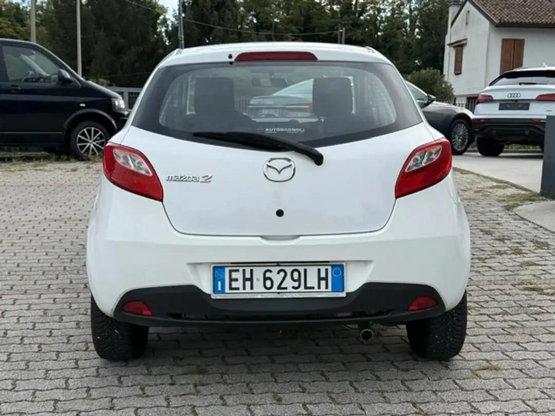 Mazda 2 Mazda2 1.3 16V 75CV 5p. Easy Clima