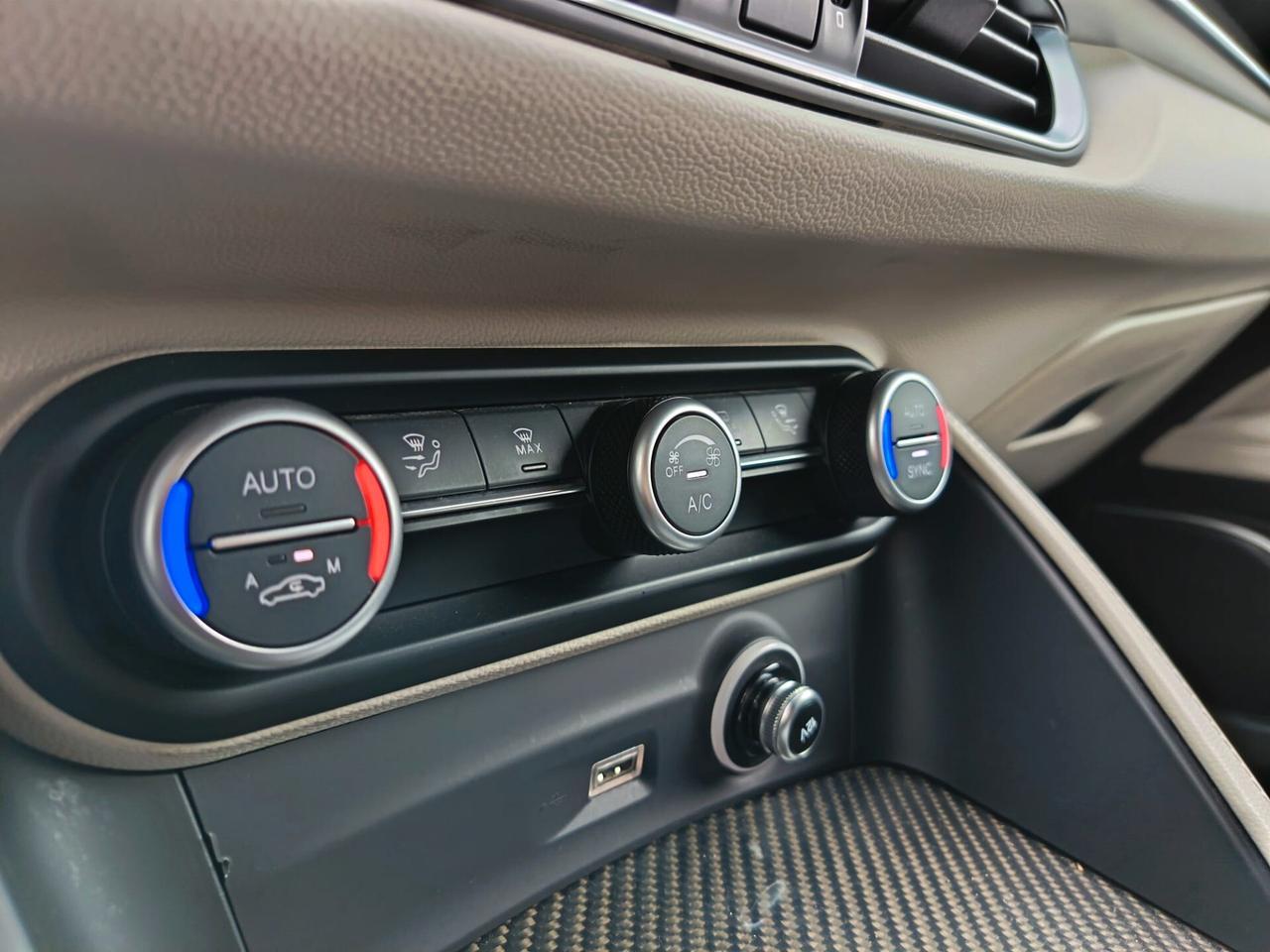 Alfa Romeo Stelvio 2.9 Bi-Turbo V6 510 CV AT8 Quadrifoglio
