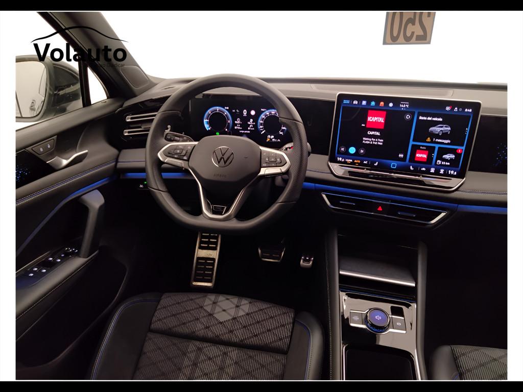 VOLKSWAGEN Tiguan III 2024 - Tiguan 2.0 tdi R-Line 150cv dsg