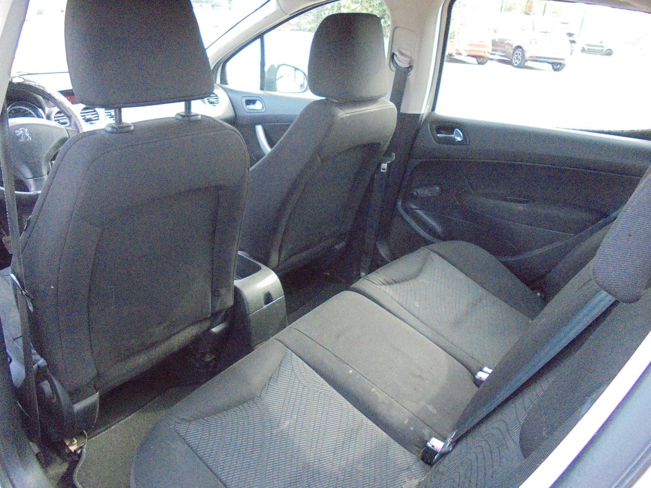 Peugeot 308 1.6 HDi 90CV 5p. Premium