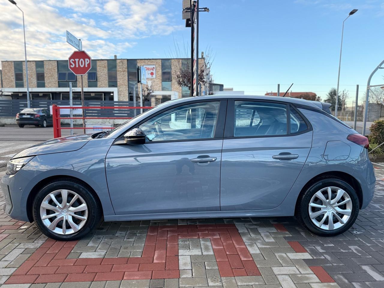 Opel Corsa 1.2 75CV MT5 NEOPATENTATI