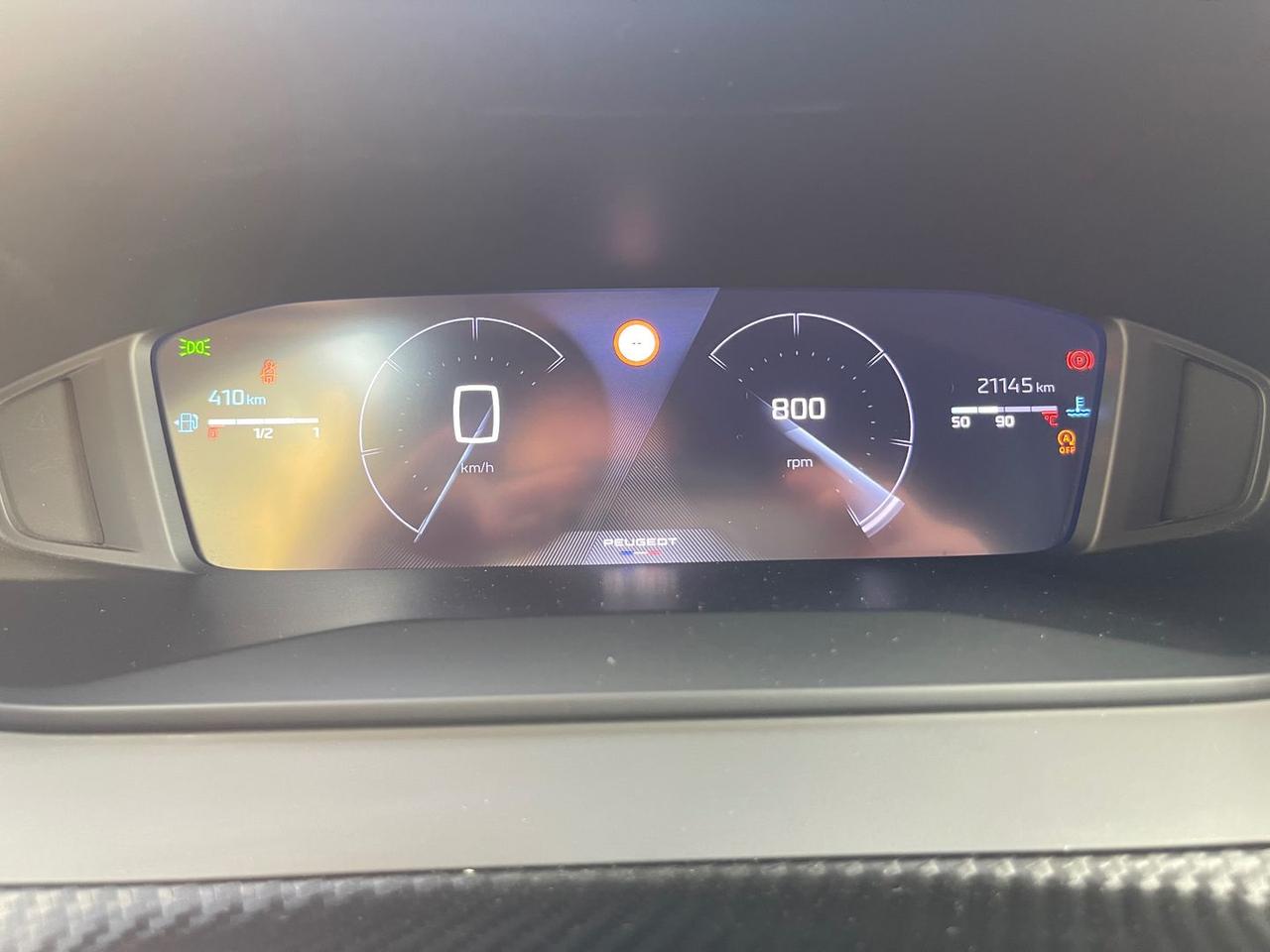 Peugeot 2008 Allure 1.2 PureTech 100 #5940