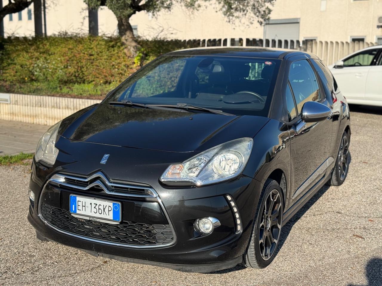 Ds DS3 3 1.6 HDi 90cv Just Black