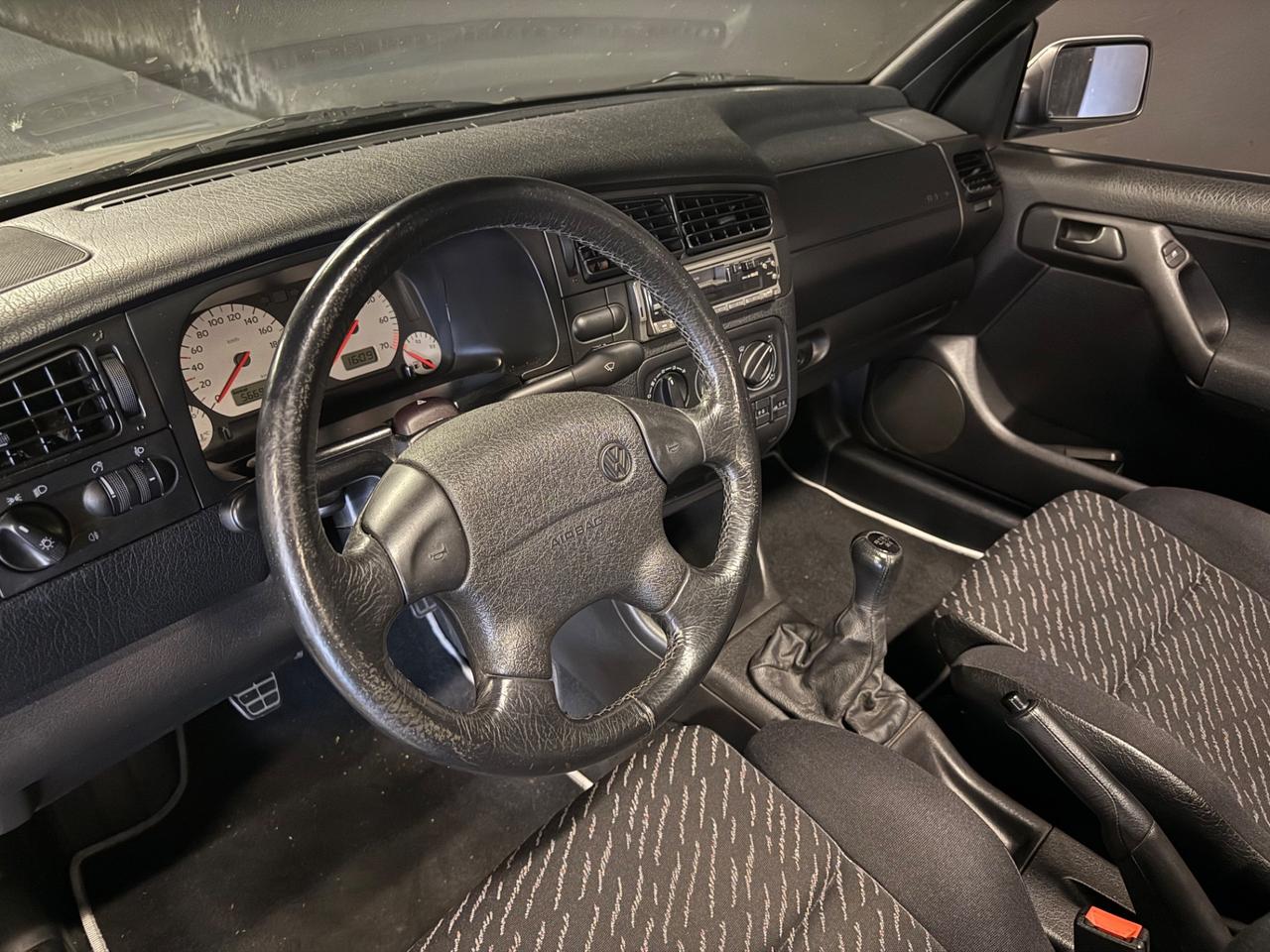 Volkswagen Golf Cabriolet 1.6 cat Highline