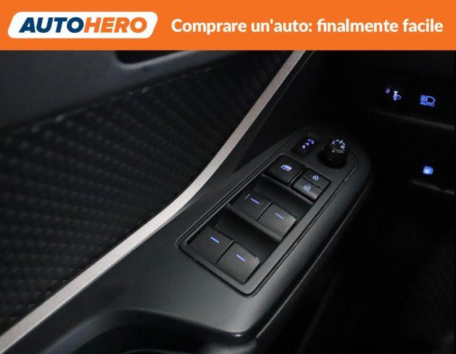 TOYOTA C-HR 1.8 Hybrid E-CVT Business