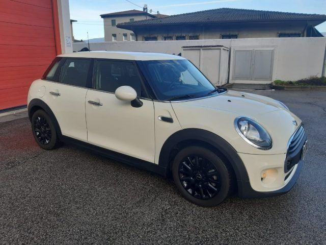 MINI One 1.2 One 75 CV 5 porte OK NEOPATENTATI