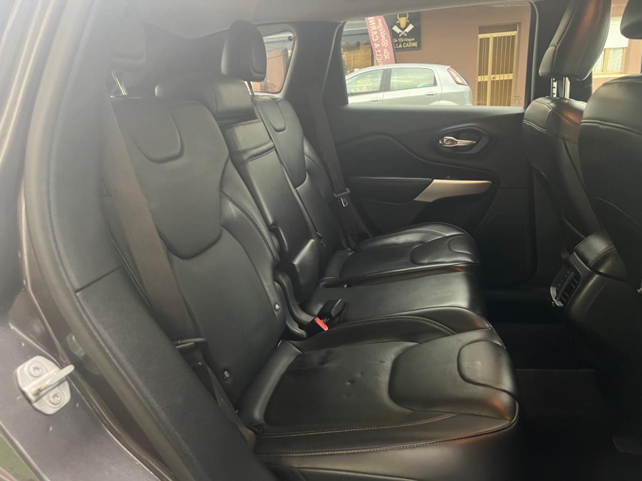 Jeep Cherokee 2.2 Mjt II 4WD Active Drive Overland