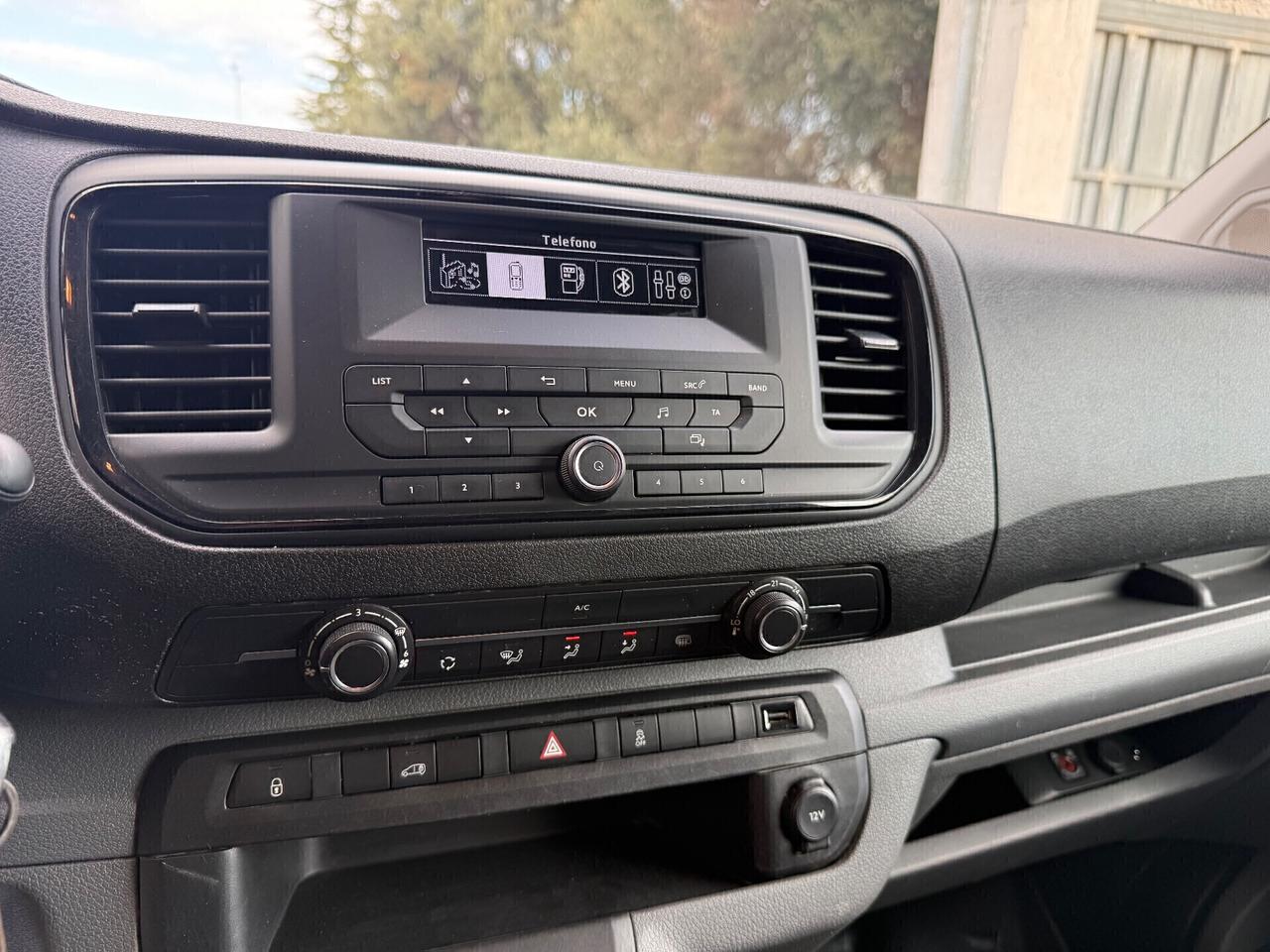 Citroen Jumpy BlueHDi 122cv(90kw),clima,bluetooth,cruise,ecc.