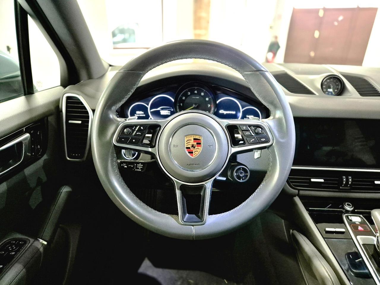 Porsche Cayenne 3.0 V6 E-Hybrid