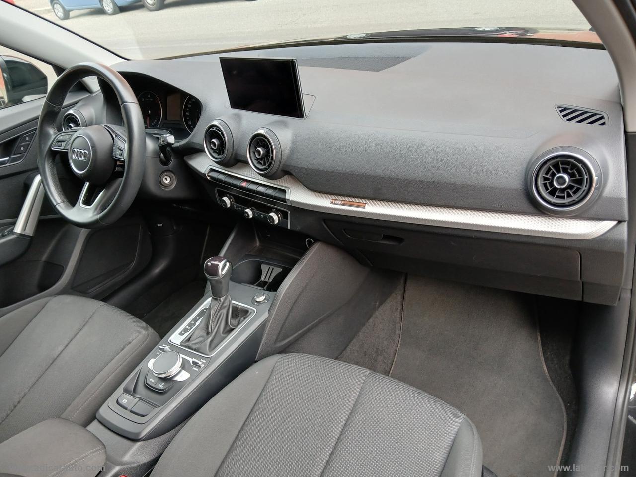 AUDI Q2 30 TDI S tronic