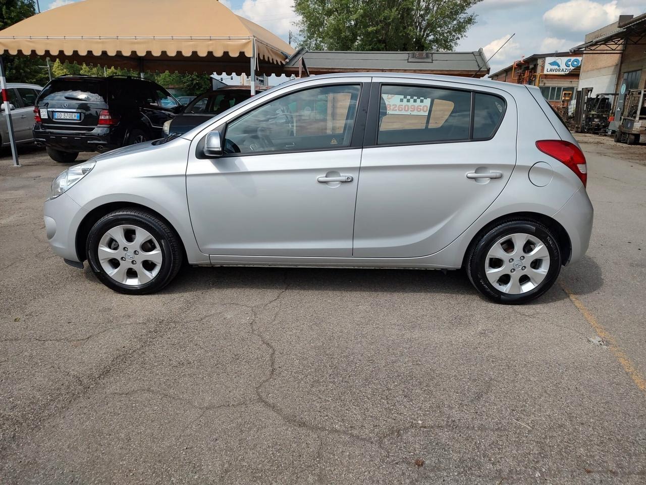 Hyundai i20 1.4 CRDi 5p. Sound Edition, OK NEOPATENTATI, GARANZIA L.12 MESI