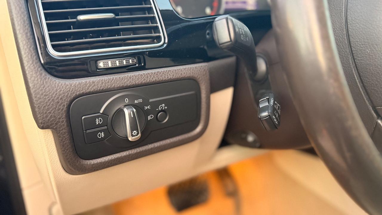 Volkswagen Touareg 3.0 TDI 262 CV tiptronic BlueMotion Sport R line