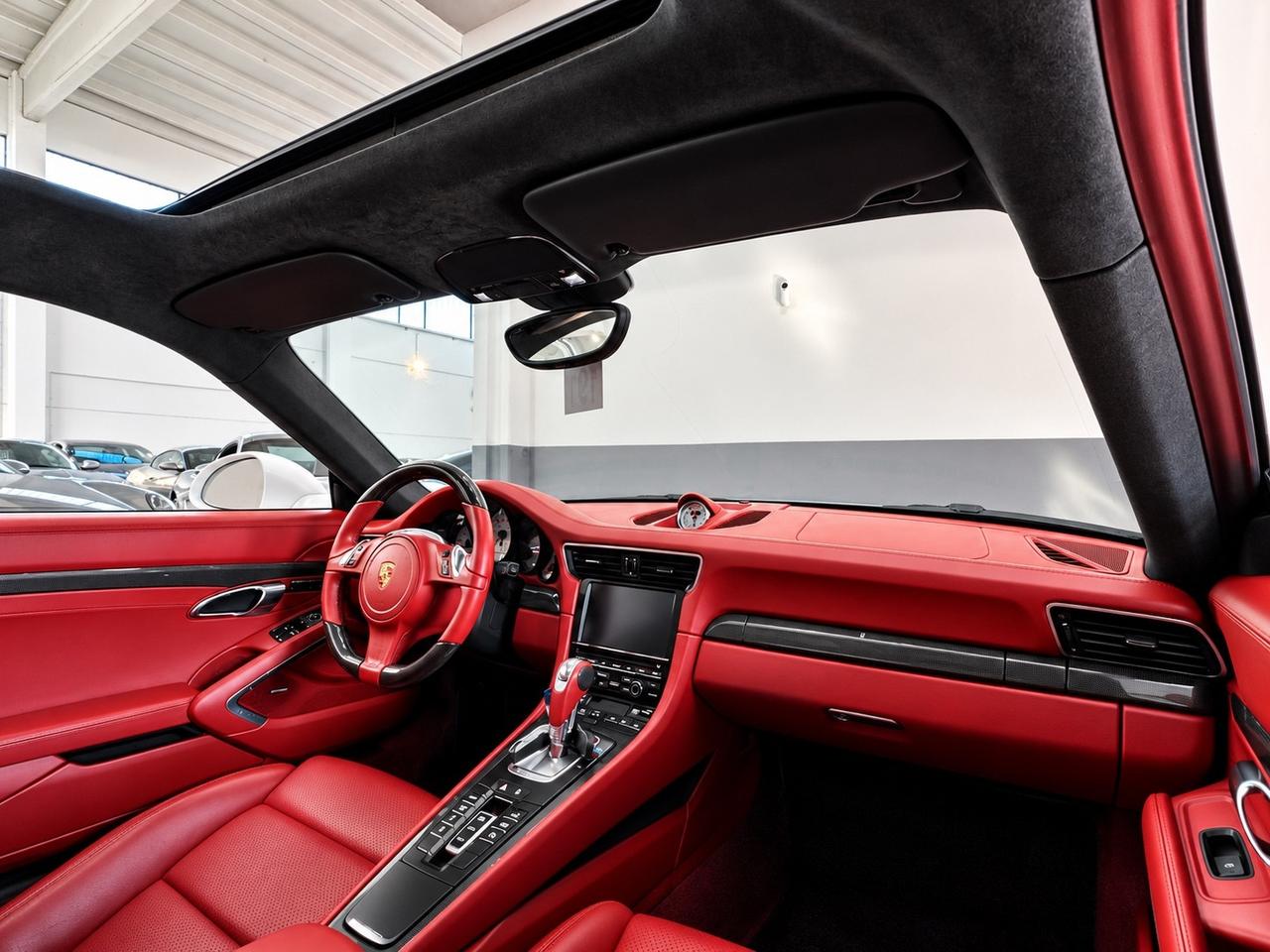Porsche 911 3.8 Carrera S Coupé kit cup