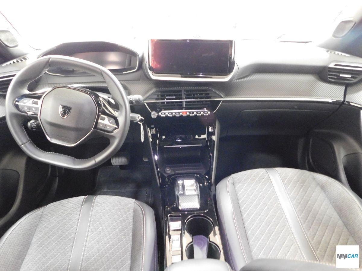 PEUGEOT - 2008 - BlueHDi 130 S&S EAT8 Allure