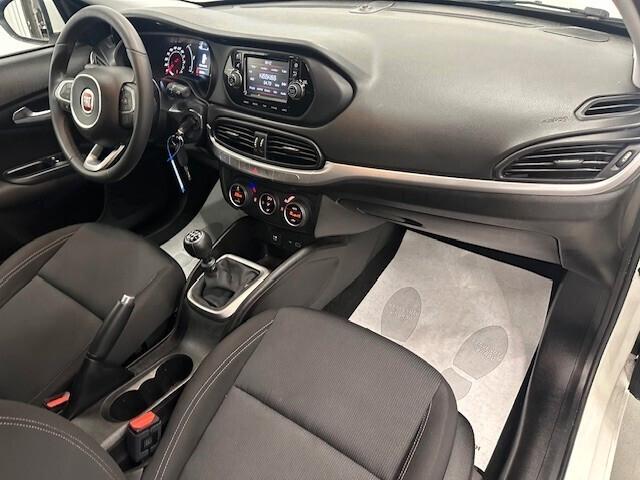 Fiat Tipo 4p 1.6 mjt Easy 120cv my19 * 32.000 KM * EURO6 *