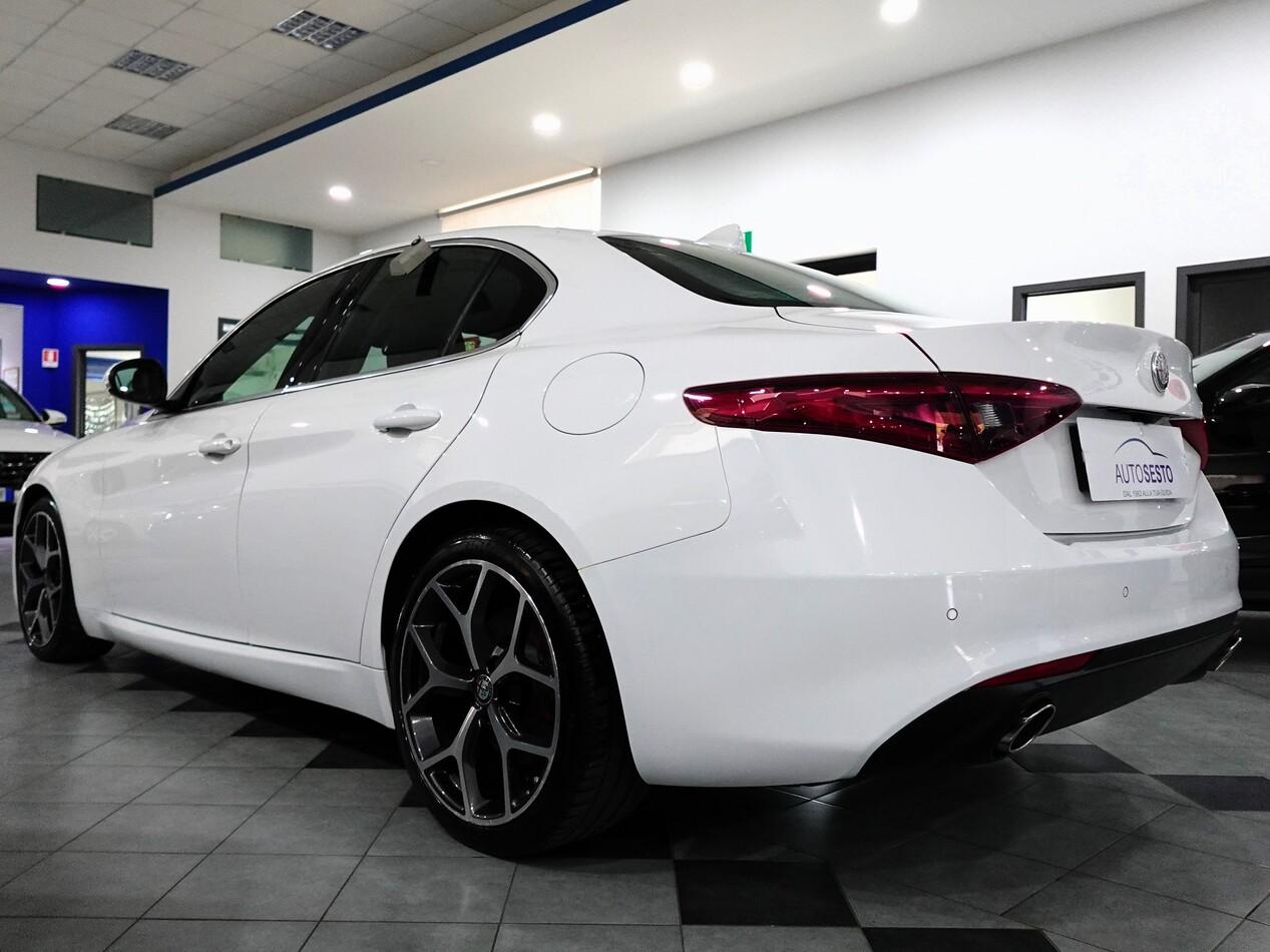 Alfa Romeo Giulia 2.2 MJT 190 CV EXECUTIVE
